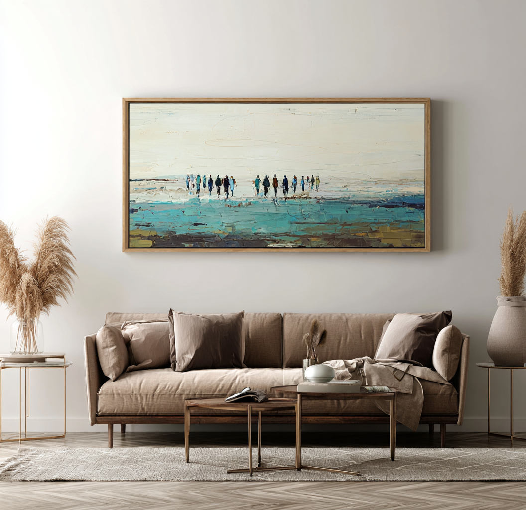 Horizon at the sea with people